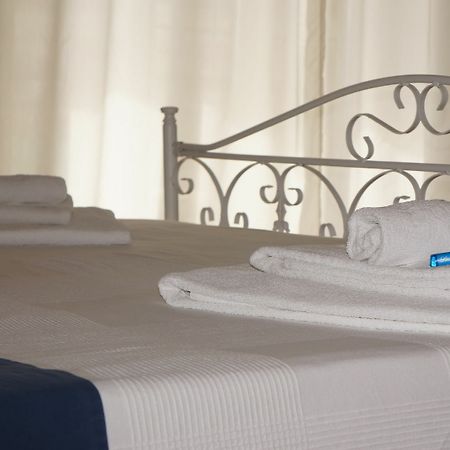 Lullymia Bed & Breakfast Crotone Bagian luar foto