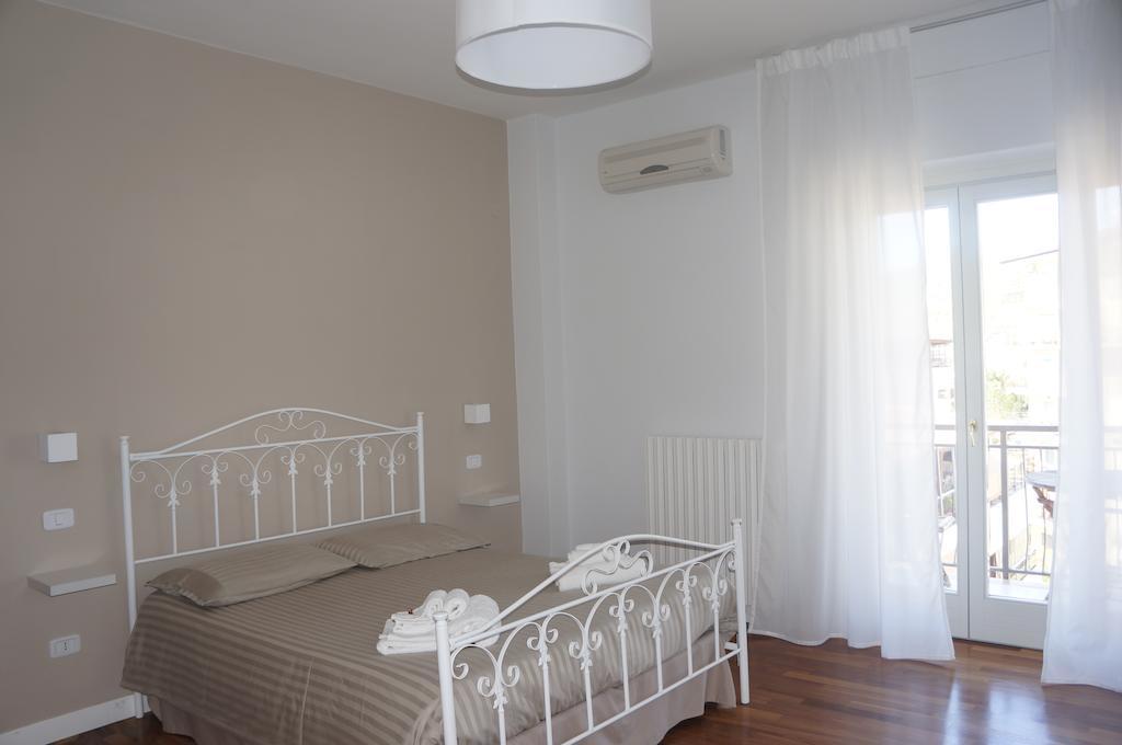 Lullymia Bed & Breakfast Crotone Ruang foto