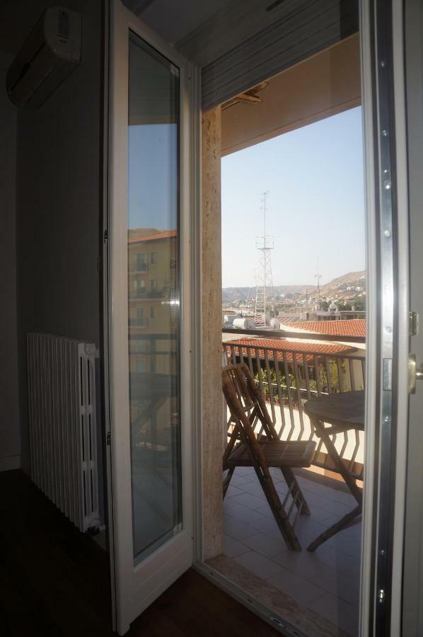 Lullymia Bed & Breakfast Crotone Bagian luar foto