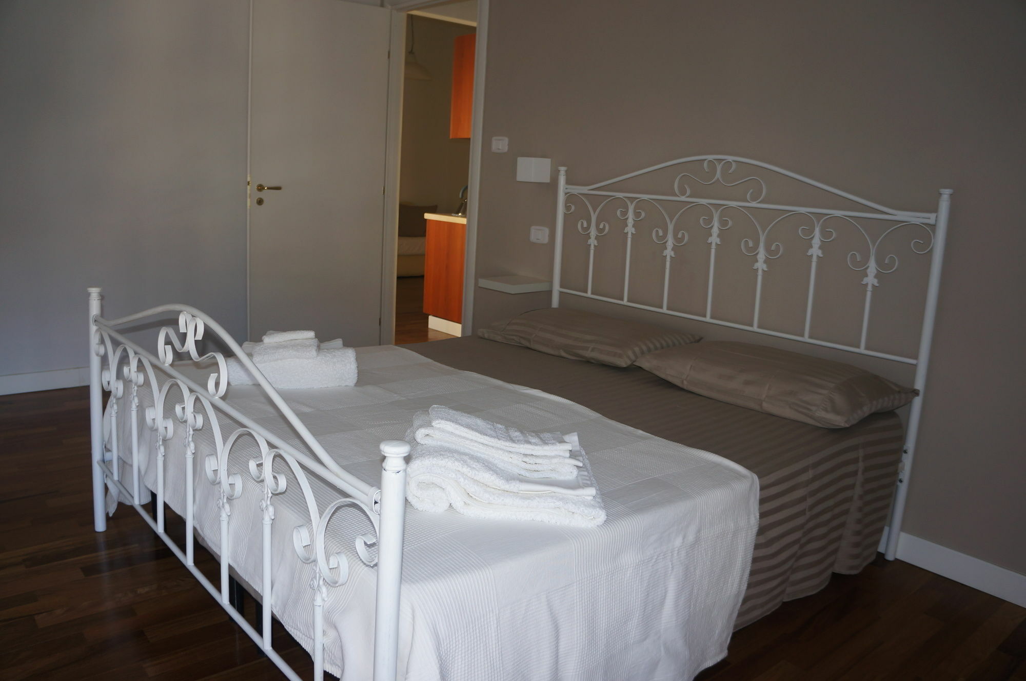 Lullymia Bed & Breakfast Crotone Bagian luar foto